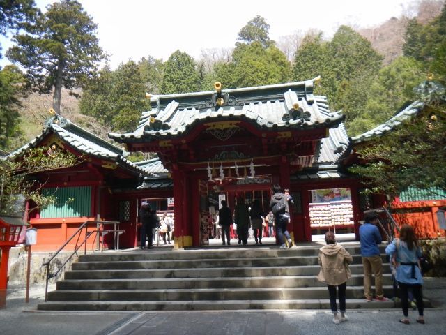 画像: 箱根神社へ
